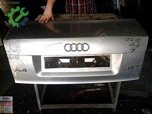 Audi A4 Bagaj çıkma parça