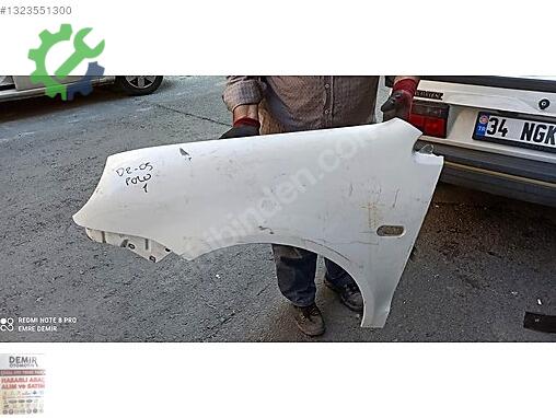 Volkswagen Polo Ön Çamurluk çıkma parça