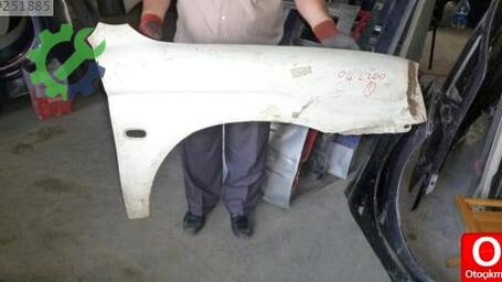 Mitsubishi L200 Çamurluk (Arka) 2002-2006 çıkma parça