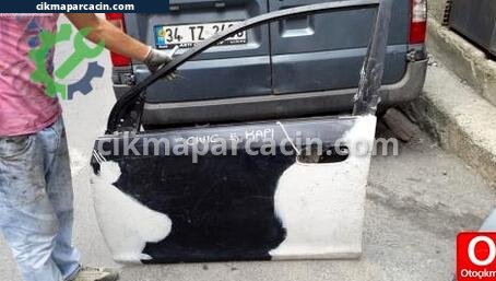 Honda Civic Sol Ön Kapı çıkma parça