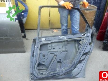 Citroen C5 Sağ Arka Kapı 2002-2007 çıkma parça