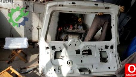 Chrysler Voyager Bagaj 2002-2007 çıkma parça