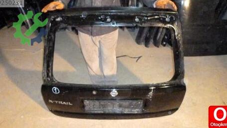Nissan X-Trail Bagaj 2002-2007 çıkma parça