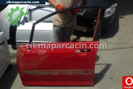 Honda Jazz Ön Kapı çıkma parça