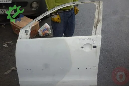 Volkswagen Polo Sol Ön Kapı 2002-2008 çıkma parça