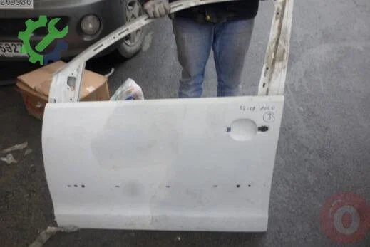 Volkswagen Polo Sol Ön Kapı 2002-2008 çıkma parça