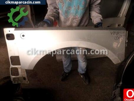 Land Rover Range Rover Çamurluk (Arka) çıkma parça