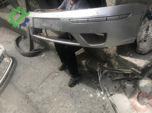 Ford Focus Ön Tampon çıkma parça