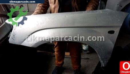Subaru Forester Çamurluk (Arka) çıkma parça