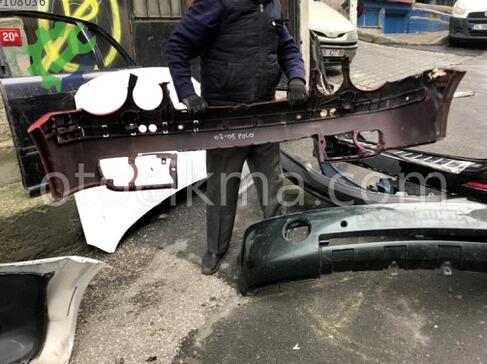 Volkswagen Polo Ön Tampon 2003-2005 çıkma parça
