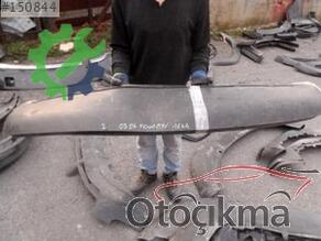 Volkswagen Touran Spoiler çıkma parça