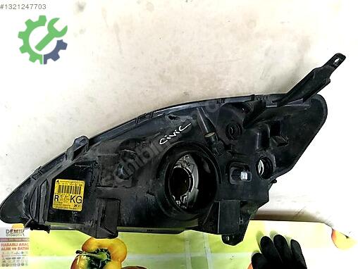 Honda Civic Sağ Ön Far çıkma parça