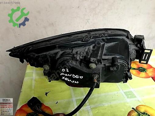 Ford Mondeo Sol Ön Far çıkma parça