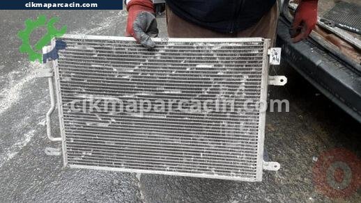 Audi A4 Klima Radyatörü çıkma parça