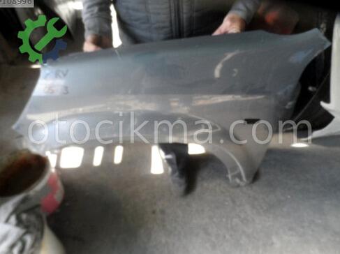 Honda CR-V Ön Çamurluk çıkma parça