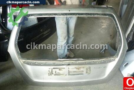 Subaru Forester Bagaj çıkma parça