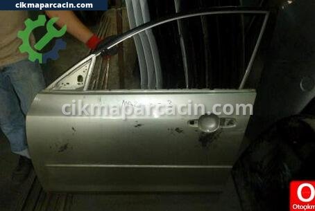 Mazda 3 Sol Ön Kapı çıkma parça