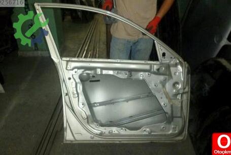 Mazda 3 Sol Ön Kapı 2003-2007 çıkma parça