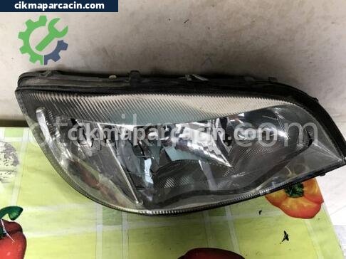 Opel Zafira Far çıkma parça