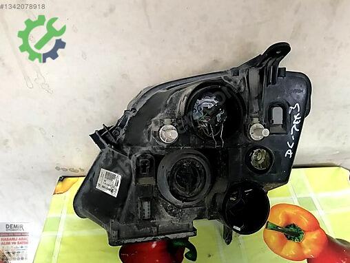 Opel Meriva Far çıkma parça
