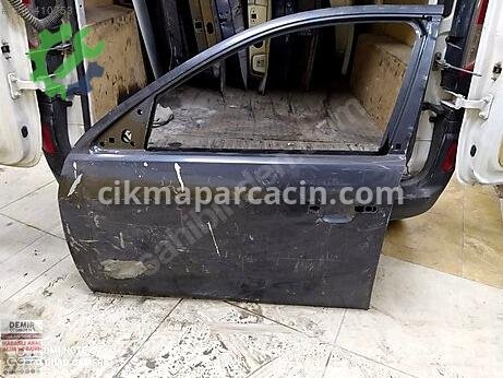 Ford Mondeo Sol Ön Kapı çıkma parça