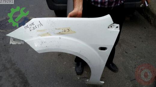 Ford Fiesta Sol Ön Çamurluk 2003-2008 çıkma parça