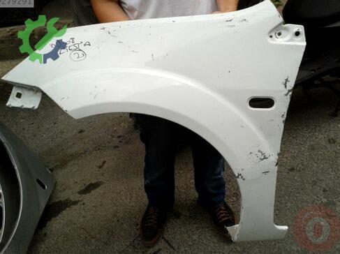 Ford Fiesta Sol Ön Çamurluk 2003-2008 çıkma parça