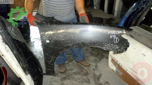 Mazda 3 Sağ Çamurluk 2003-2008 çıkma parça