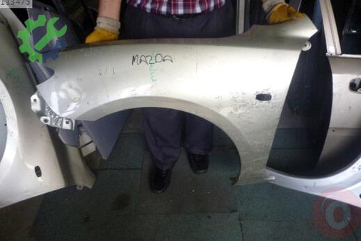 Mazda 3 Sağ Çamurluk 2003-2008 çıkma parça