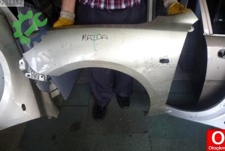 Mazda 3 Sol Ön Çamurluk 2003-2008 çıkma parça