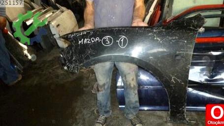 Mazda 3 Sol Ön Çamurluk 2003-2008 çıkma parça
