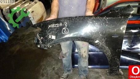 Mazda 3 Sol Ön Çamurluk 2003-2008 çıkma parça