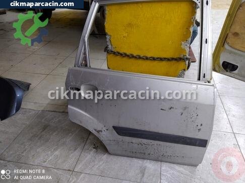 Ford Fiesta Sağ Arka Kapı çıkma parça