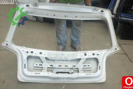 Volkswagen Polo Bagaj 2003-2009 çıkma parça