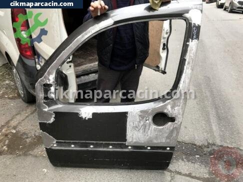 Fiat Doblo Sol Ön Kapı çıkma parça