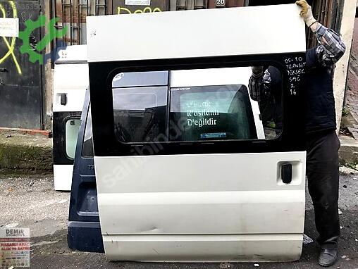 Ford Transit Sağ Kapı çıkma parça