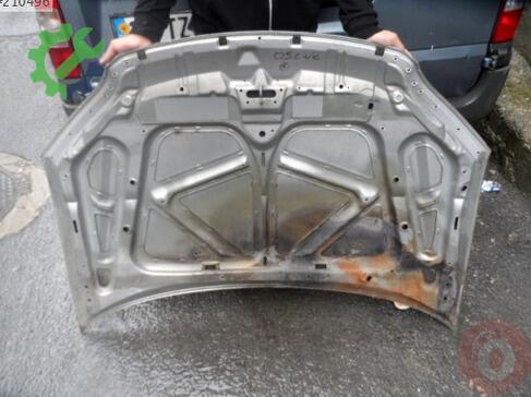 Honda Civic Kaput 2004-2006 çıkma parça