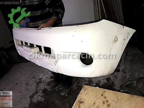 Toyota Hilux Ön Tampon çıkma parça