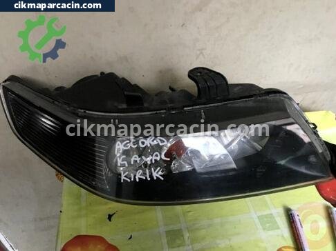 Honda Accord Sağ Ön Far çıkma parça