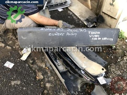 Renault Trafic Kapı Çıtası çıkma parça