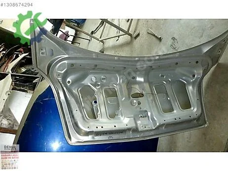 Nissan Primera Bagaj çıkma parça
