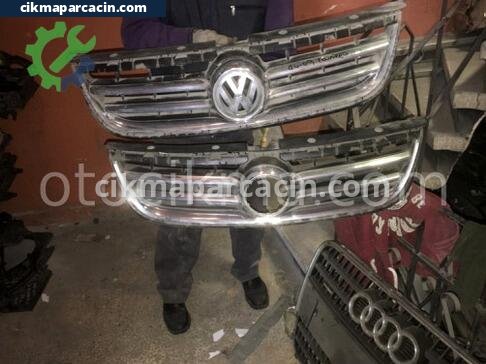 Volkswagen Touareg Panjur çıkma parça