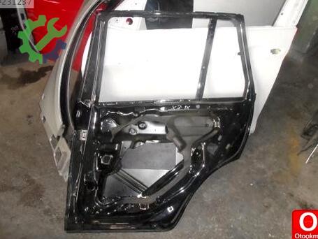 BMW X3 Sağ Arka Kapı 2004-2010 çıkma parça