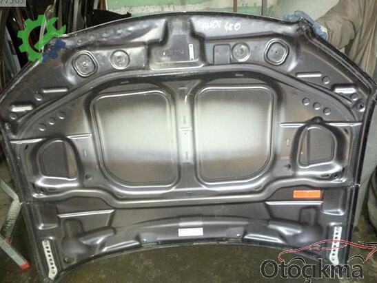Audi A8 Kaput çıkma parça