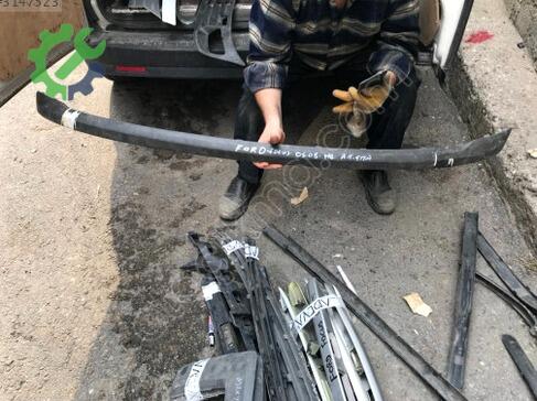 Ford Focus Tampon Izgara Çıtası 2005-2008 çıkma parça