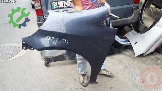 Honda Jazz Sol Ön Çamurluk 2005-2008 çıkma parça