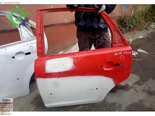 Ford Focus Sol Arka Kapı çıkma parça