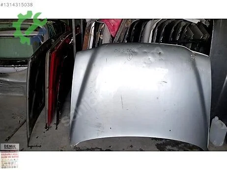 Mitsubishi L 200 Kaput çıkma parça