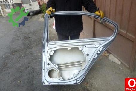 Skoda Octavia Sağ Arka Kapı 2005-2009 çıkma parça