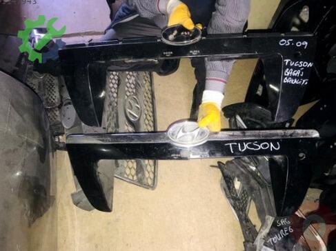Hyundai Tucson Bakalitler çıkma parça